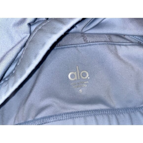 Alo Light Blue Polyester Racerback Flowy Cropped Tank Top Women's Size S - Picture 4 of 6